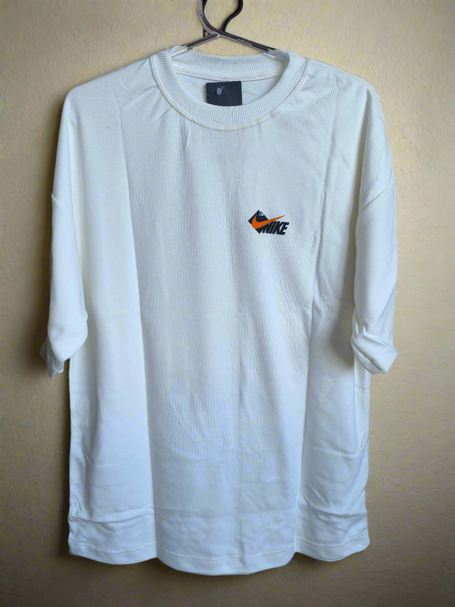 Remera Oversized NK Victory Tee