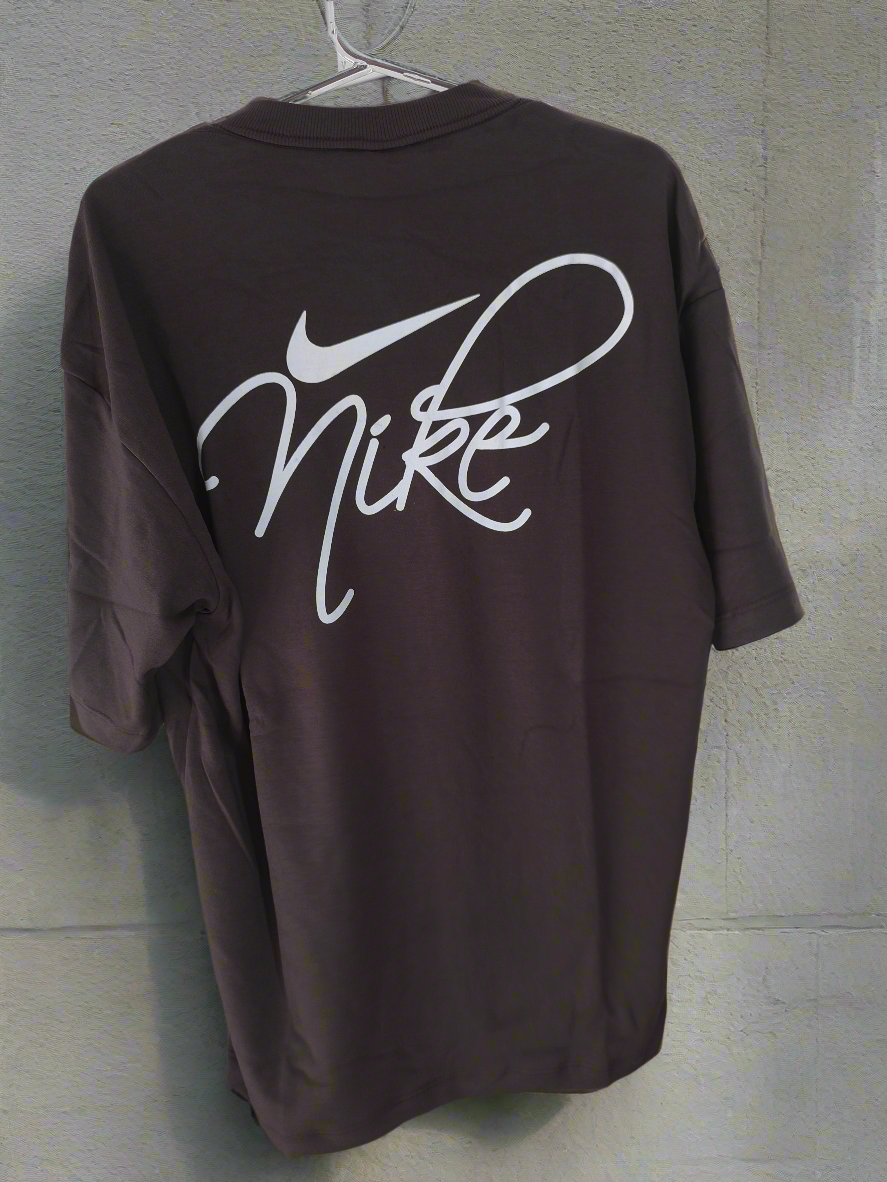 Remera Oversized NK Swoosh Script