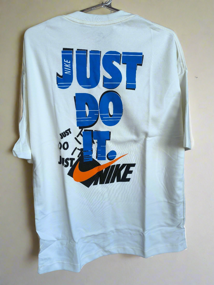 Remera Oversized NK Victory Tee