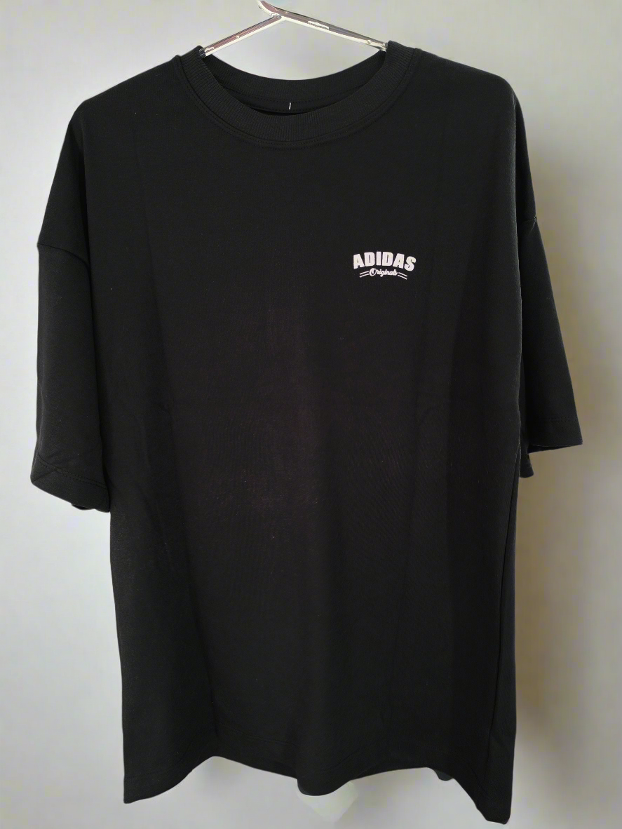 Remera Oversized ADI Trefoil Legacy