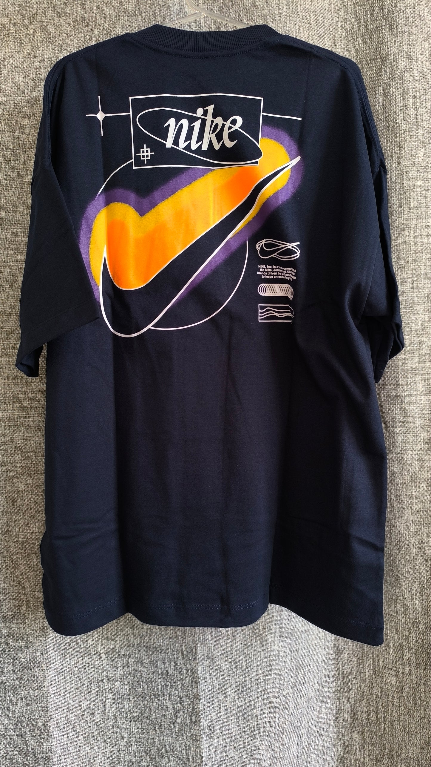 Remera Oversized NK Pipe
