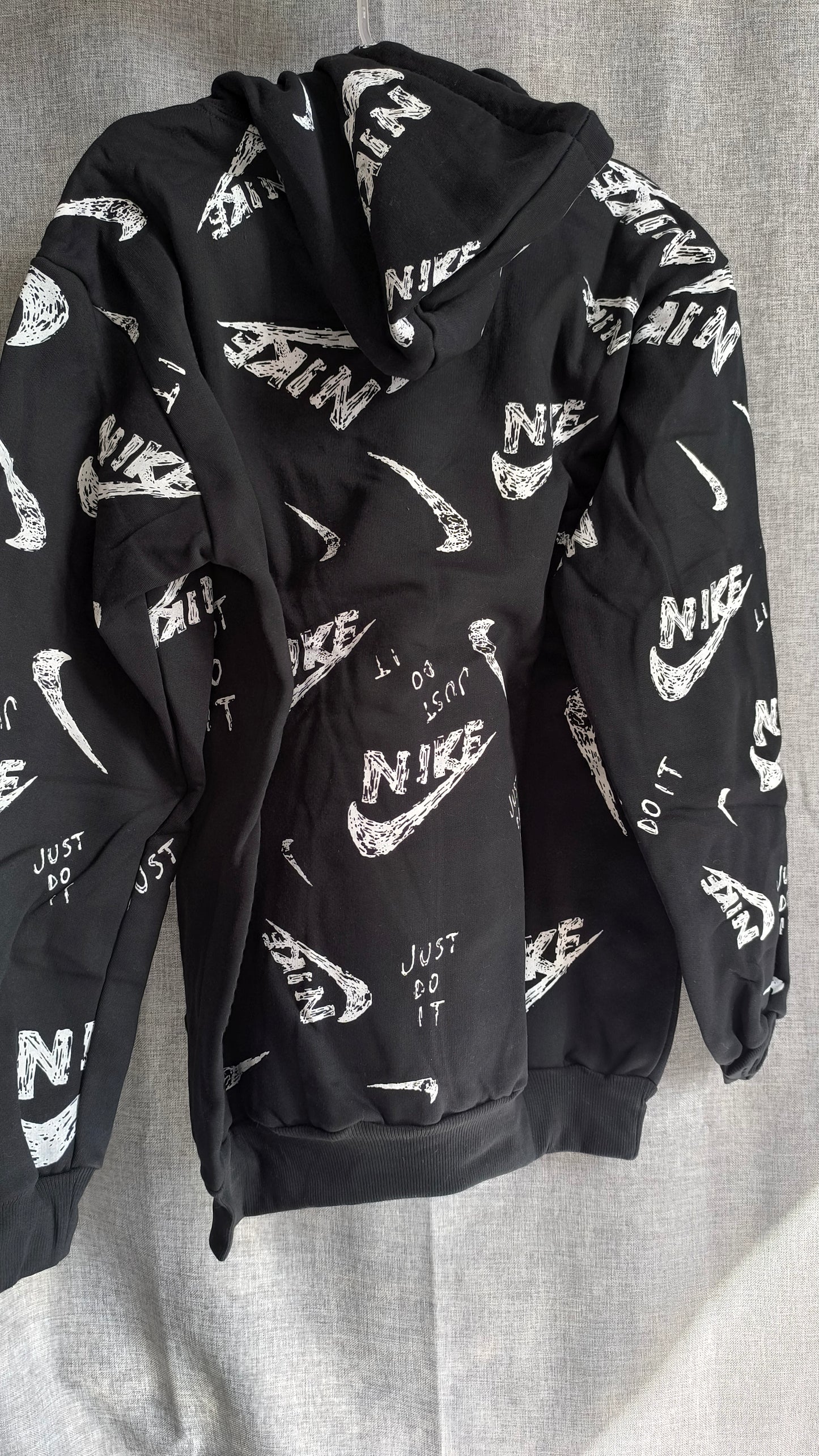 Buzo Canguro NK Overload