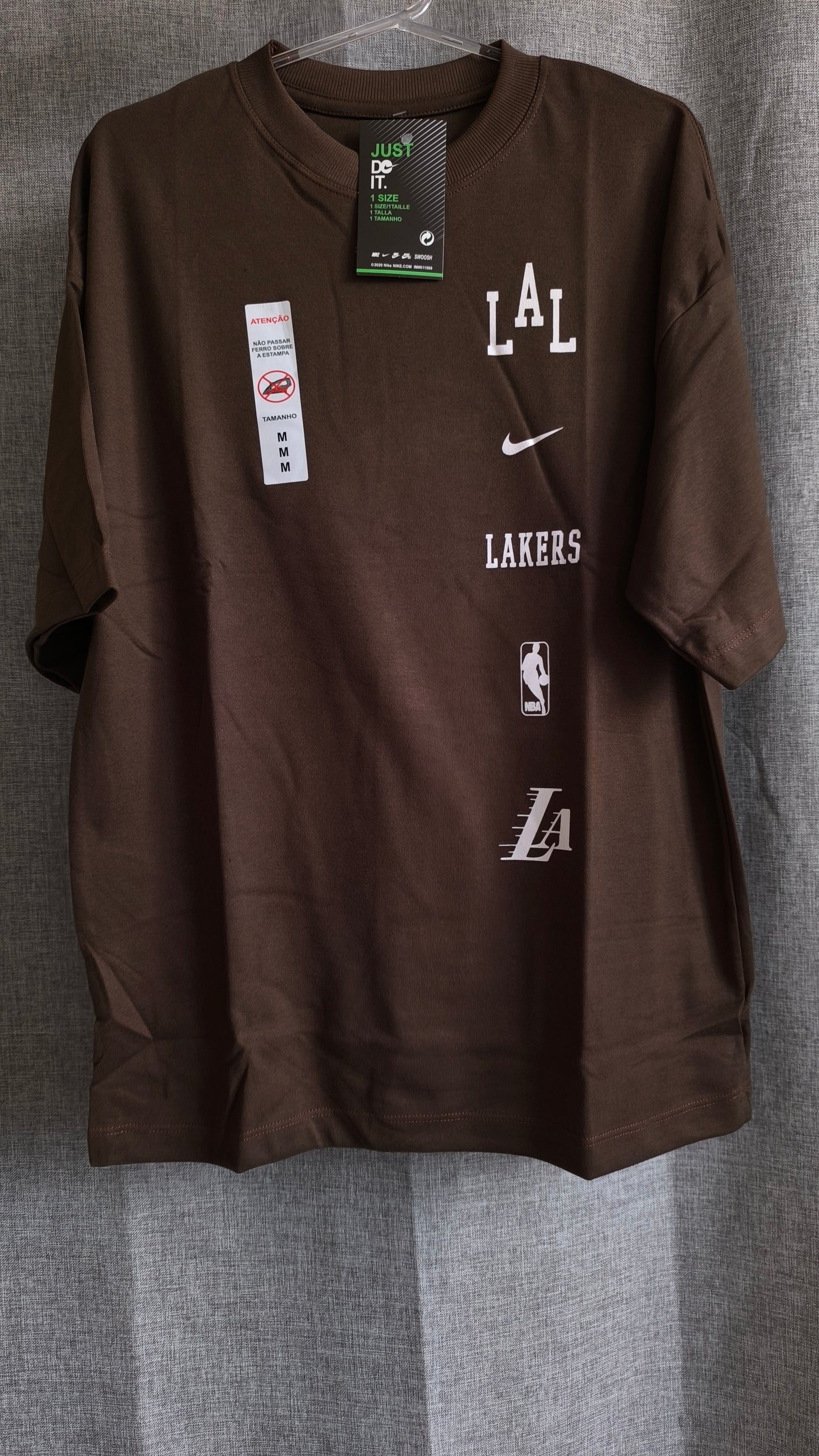 Remera Oversized "NK Lakers"