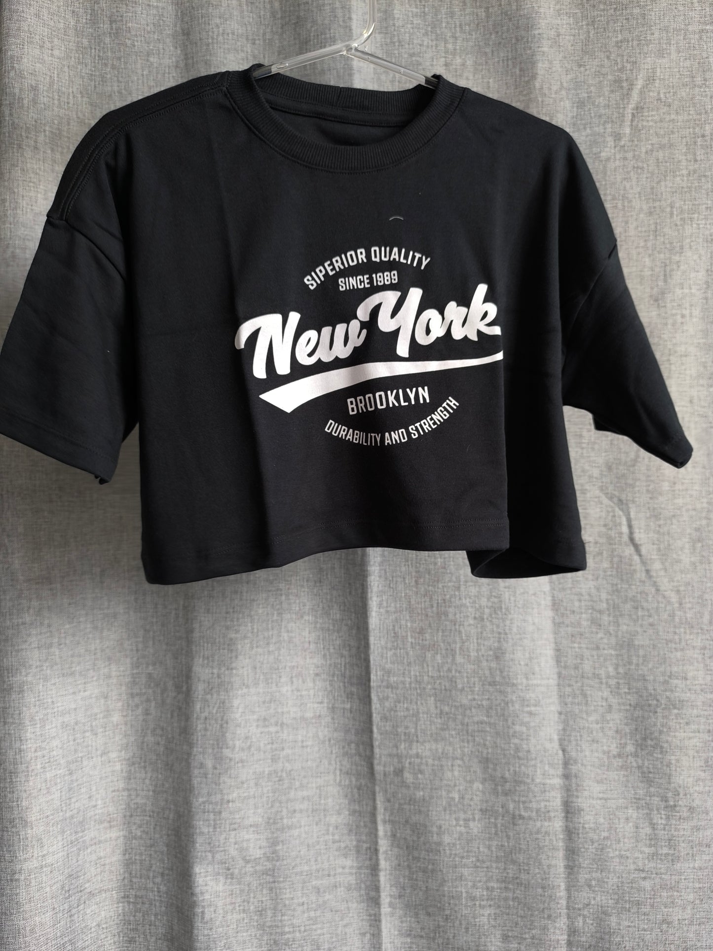 Cropped Oversized NY Downtown