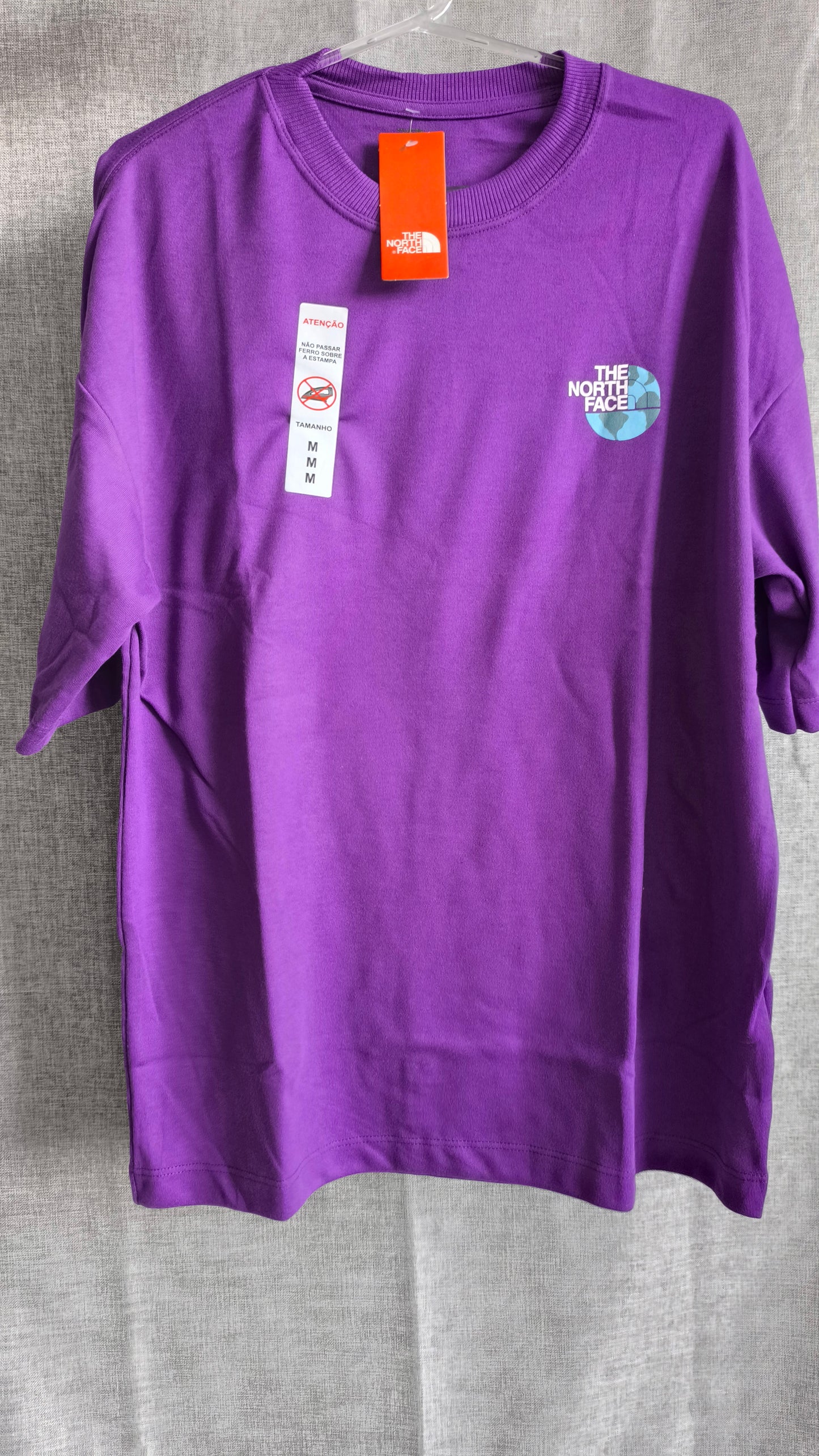 Remera Oversized TNF World