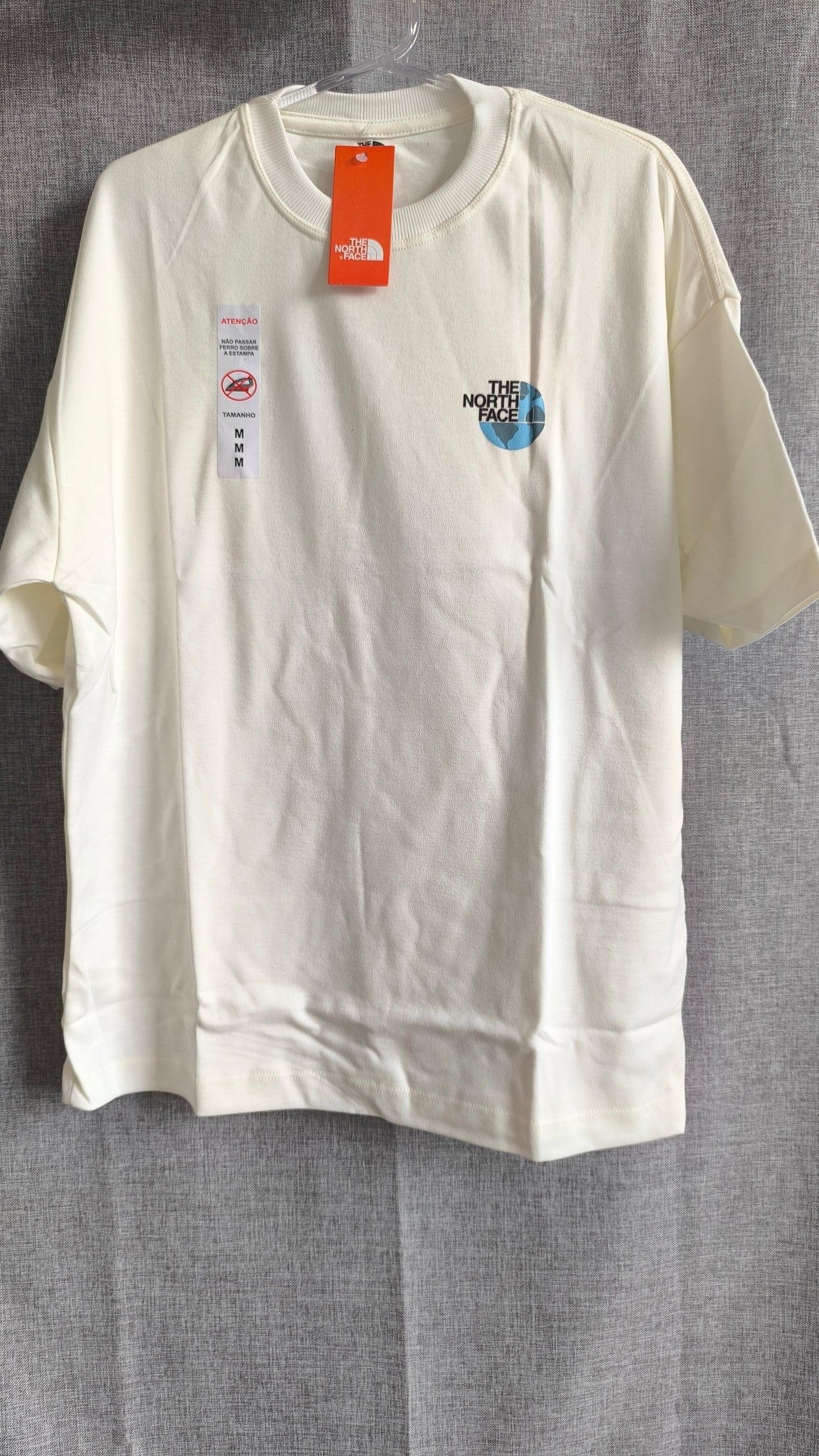 Remera Oversized TNF World