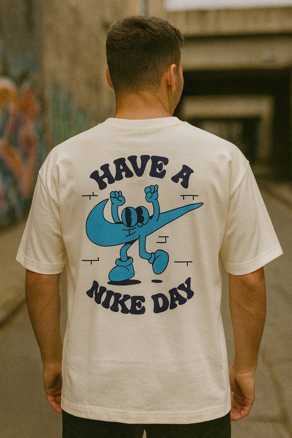 Remera Oversized Have a NK Day
