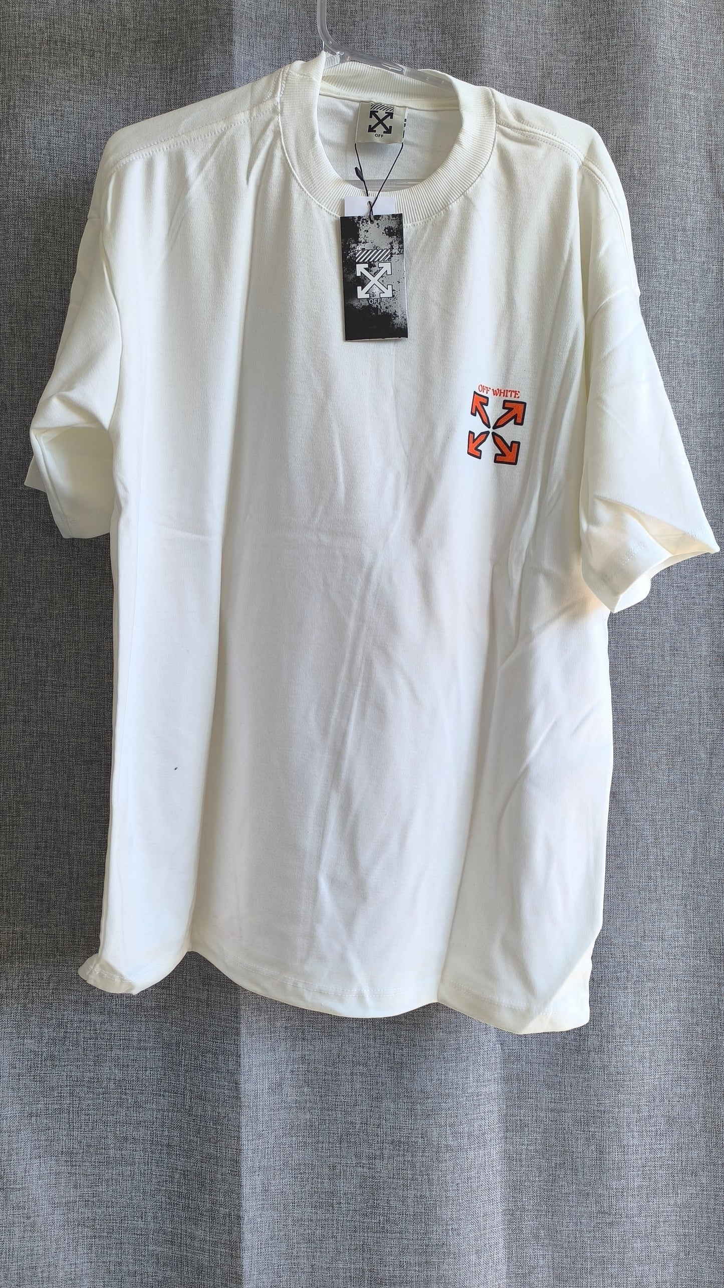 Remera Oversized OFWT Astronaut
