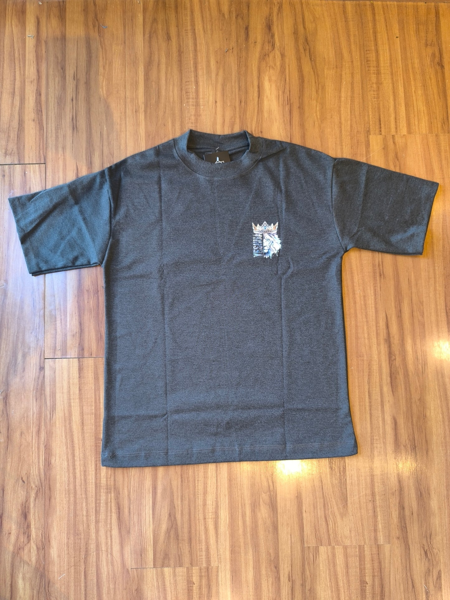 Remera Oversized Yeshua
