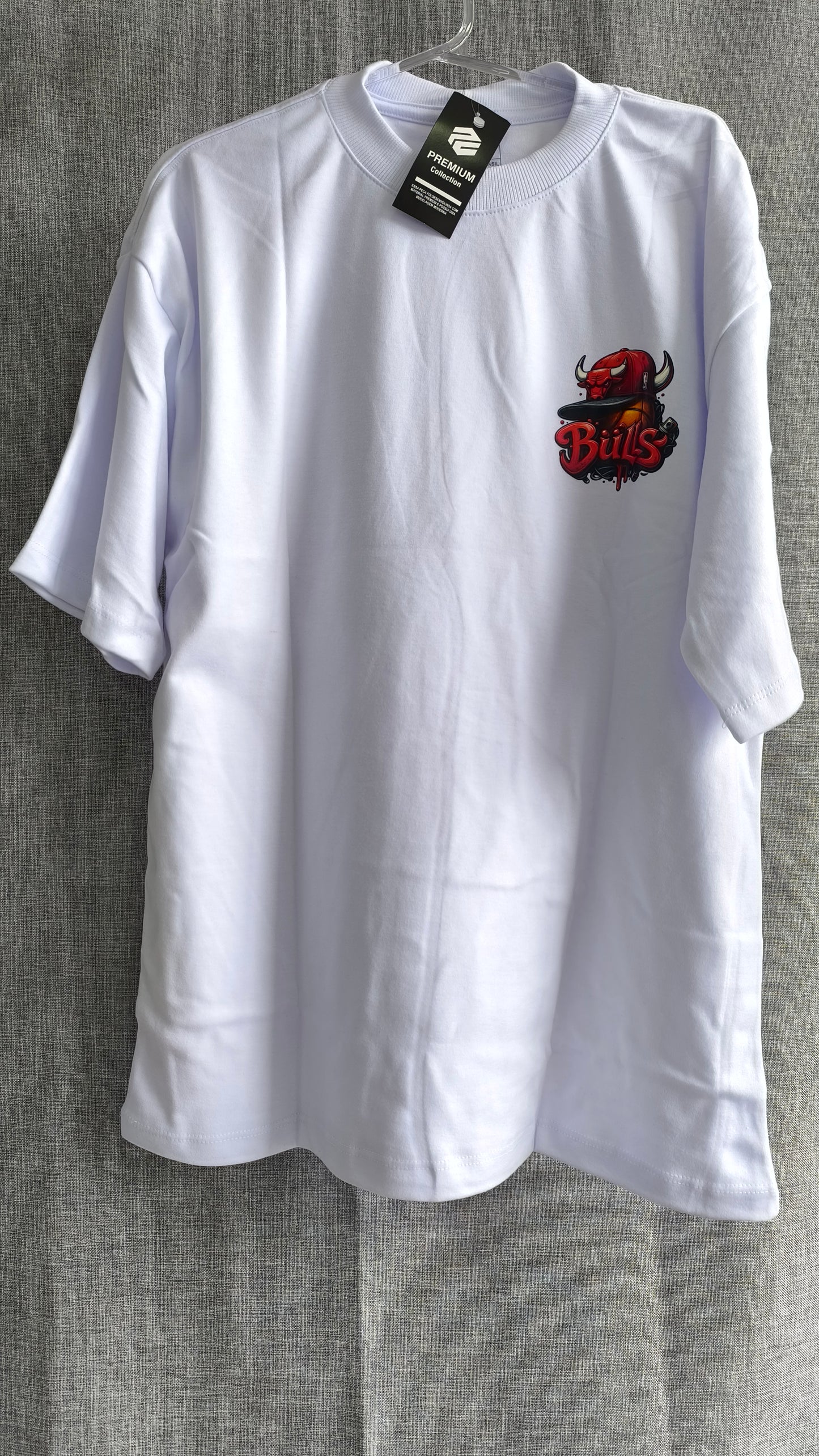 Remera Oversized BULLS