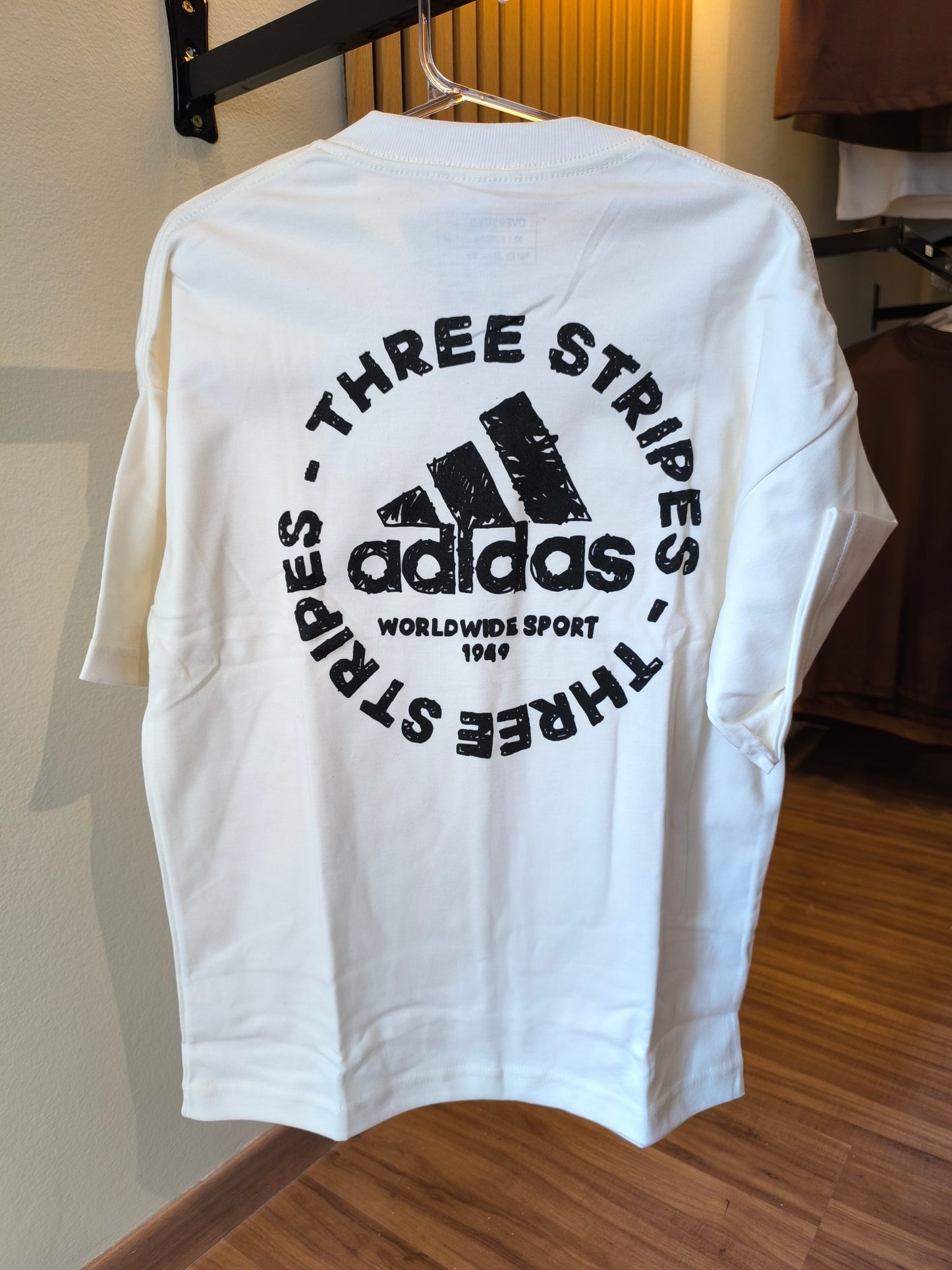 Remera Oversized ADI Stripe's Circle