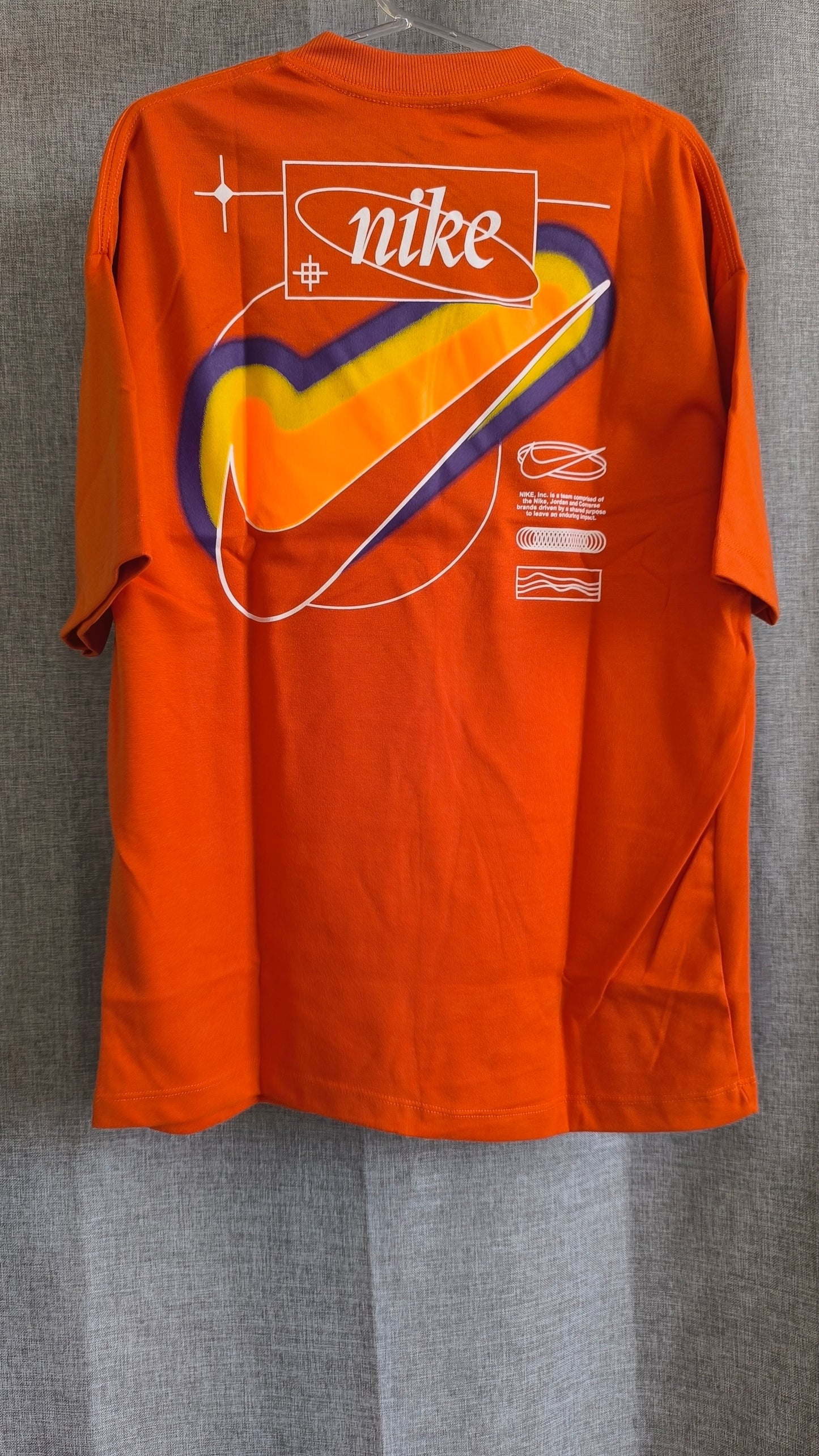 Remera Oversized NK Pipe