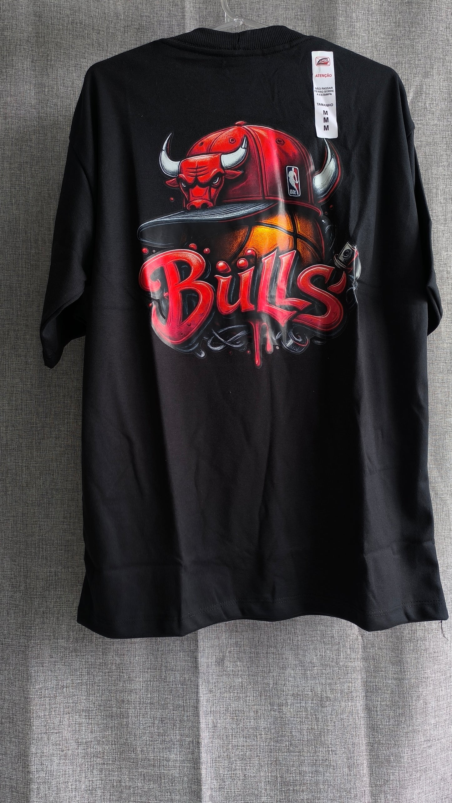 Remera Oversized BULLS