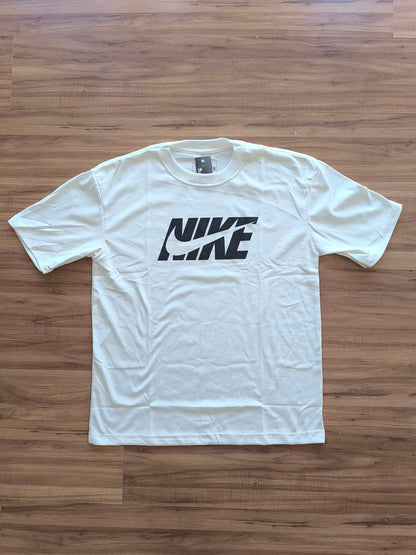 Remera Oversized NK Clean Code