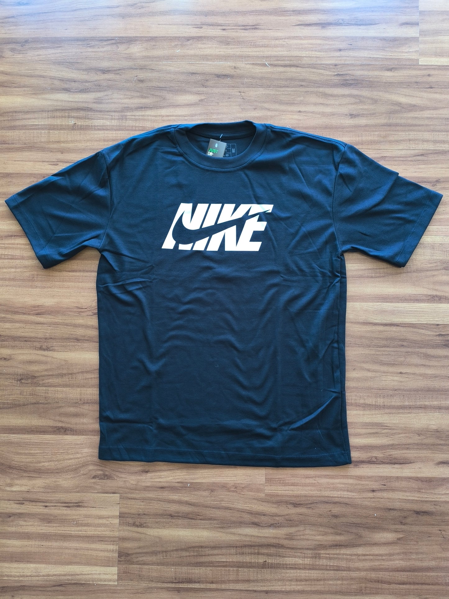 Remera Oversized NK Clean Code