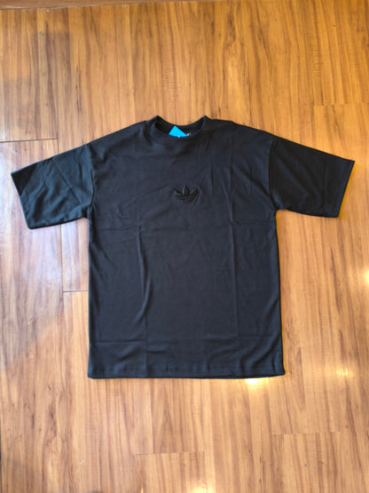 Remera Oversized ADI Basiq