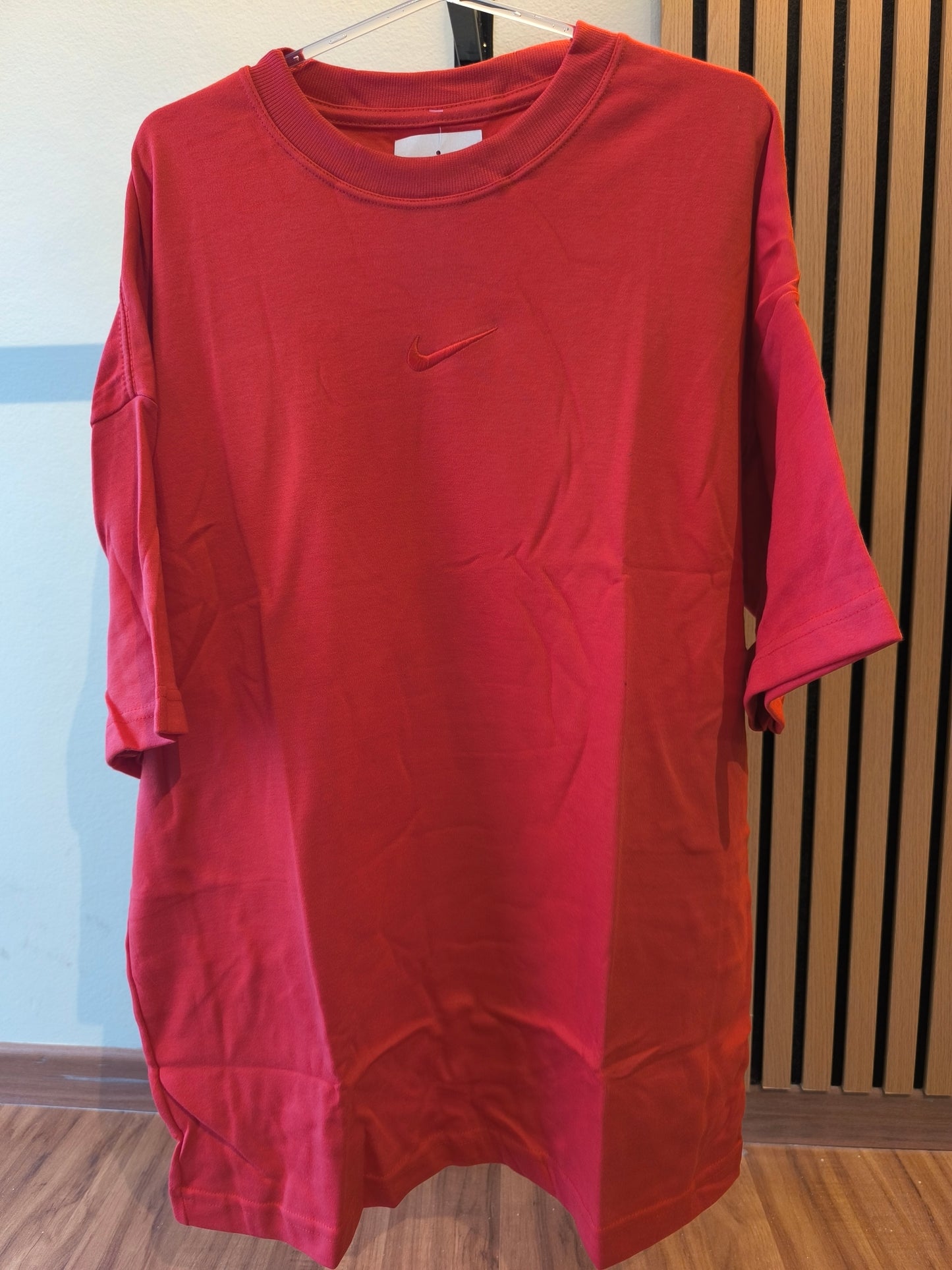 Remera Oversized NK Bordada Classic