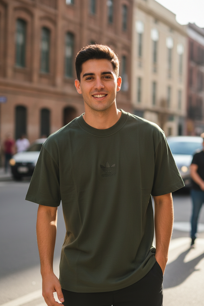 Remera Oversized Bordada ADI Basiq