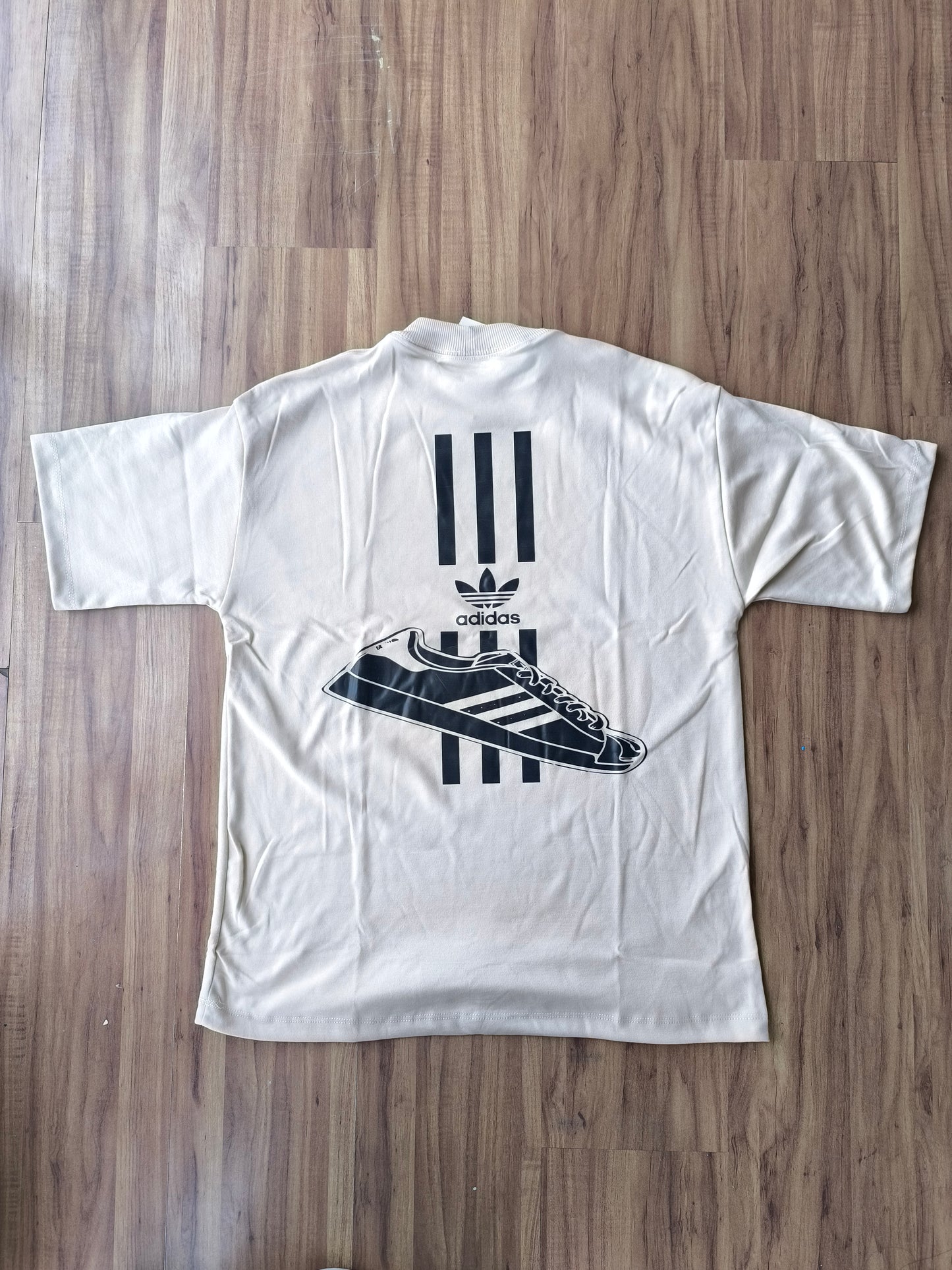 Remera Oversized ADI Sneaker Club