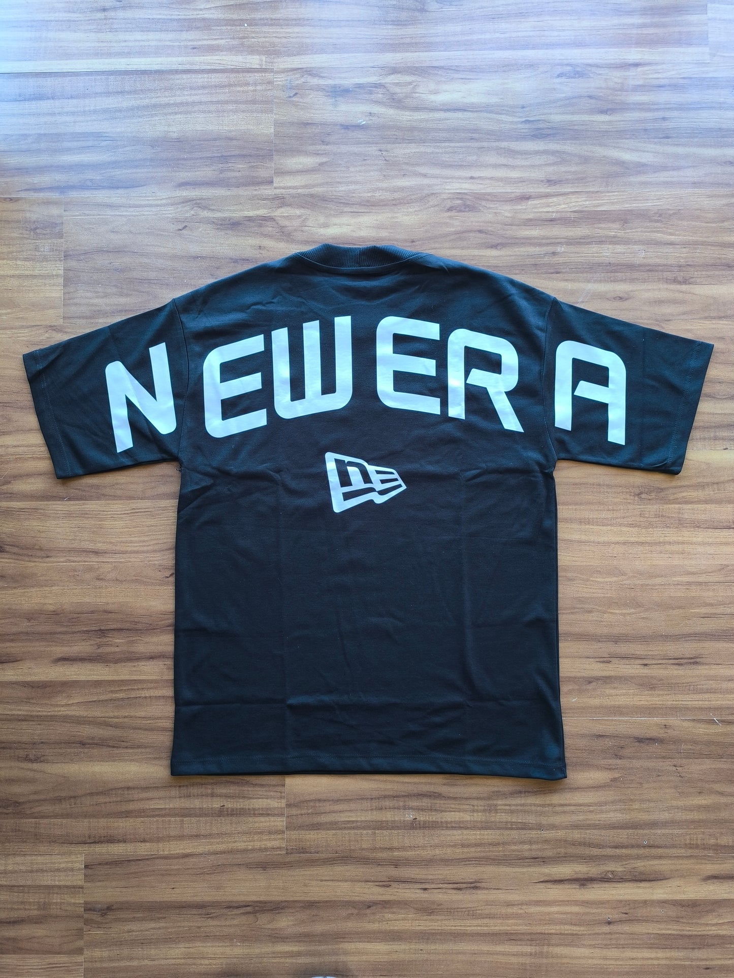 Remera Oversized NE Genesis