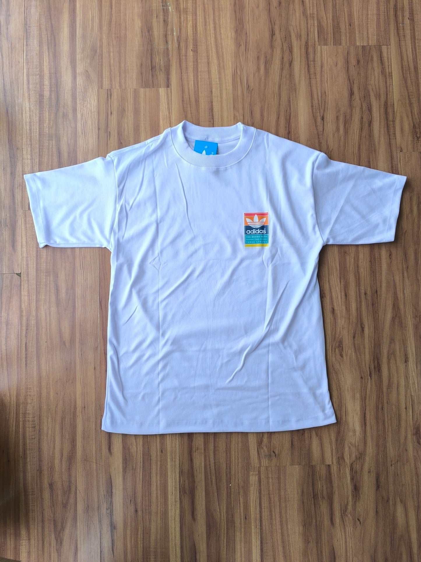 Remera Oversized ADI Raimbow
