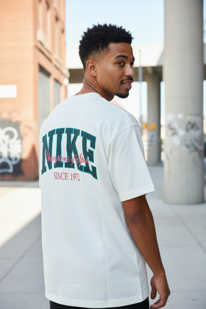 Remera Oversized NK Champions 1972