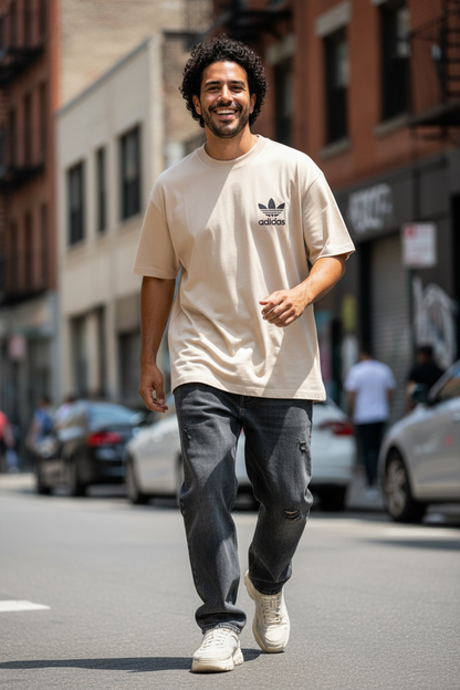 Remera Oversized ADI Iced Toons