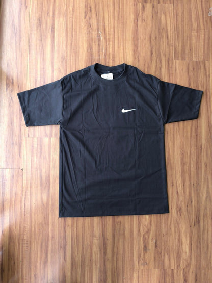 Remera Oversized NK Stand Out