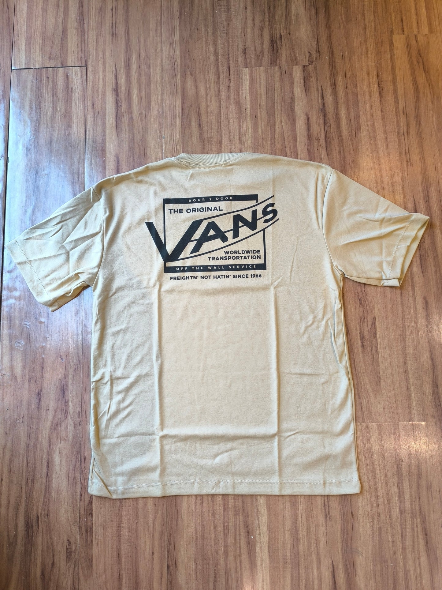 Remera Oversized VNS Worldwide