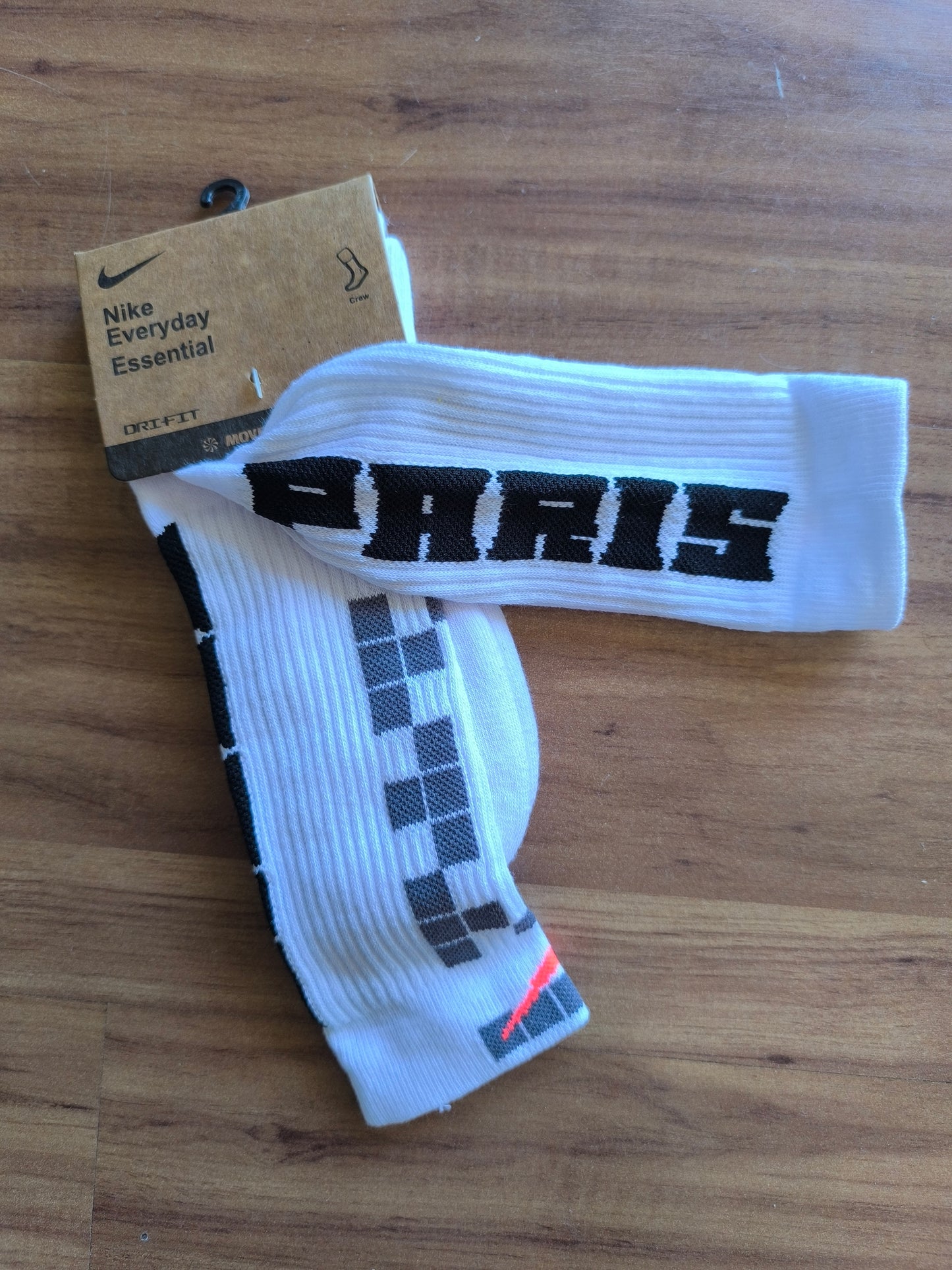 Medias NK Paris