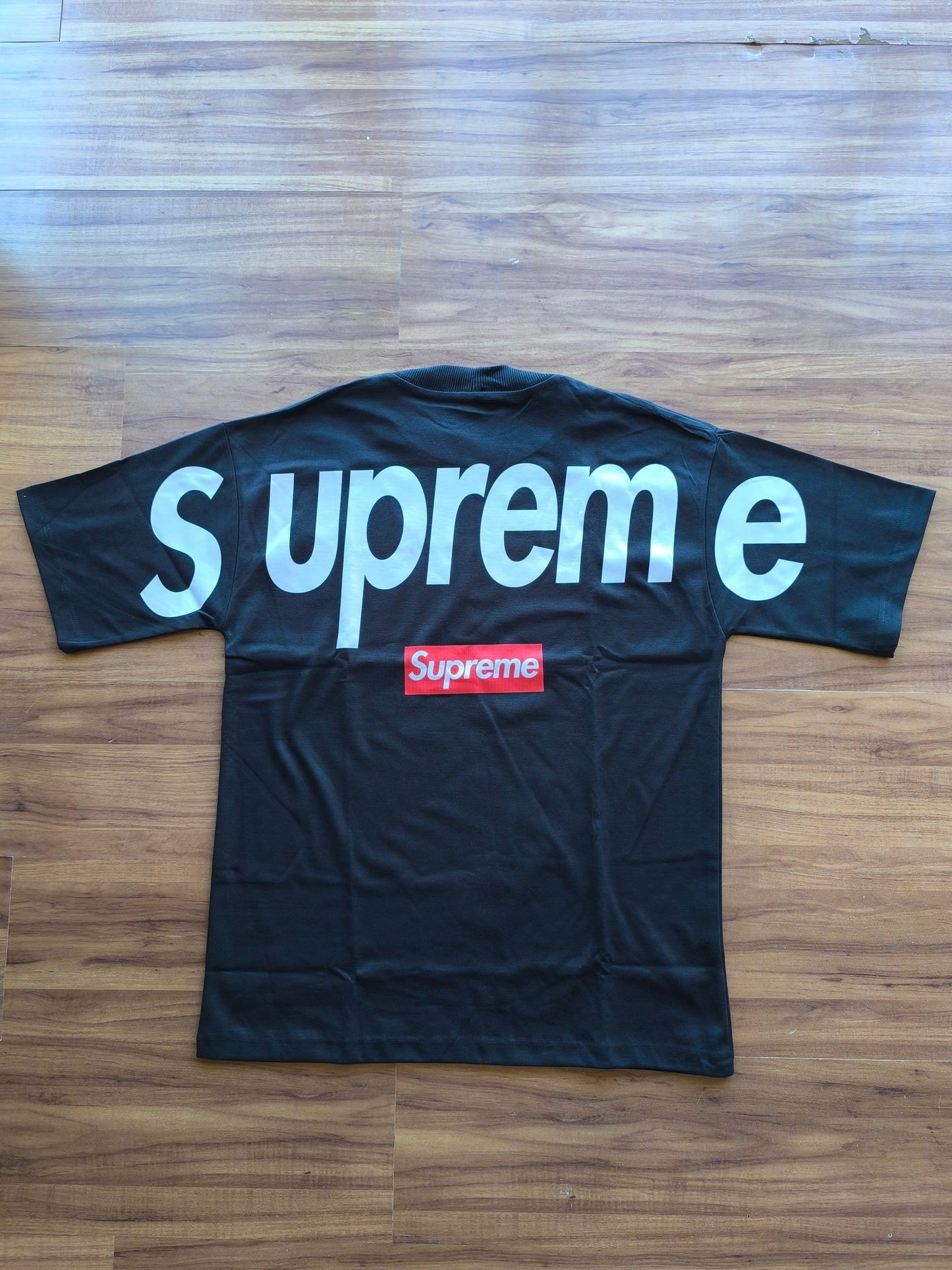 Remera Oversized SUPRME Rebel