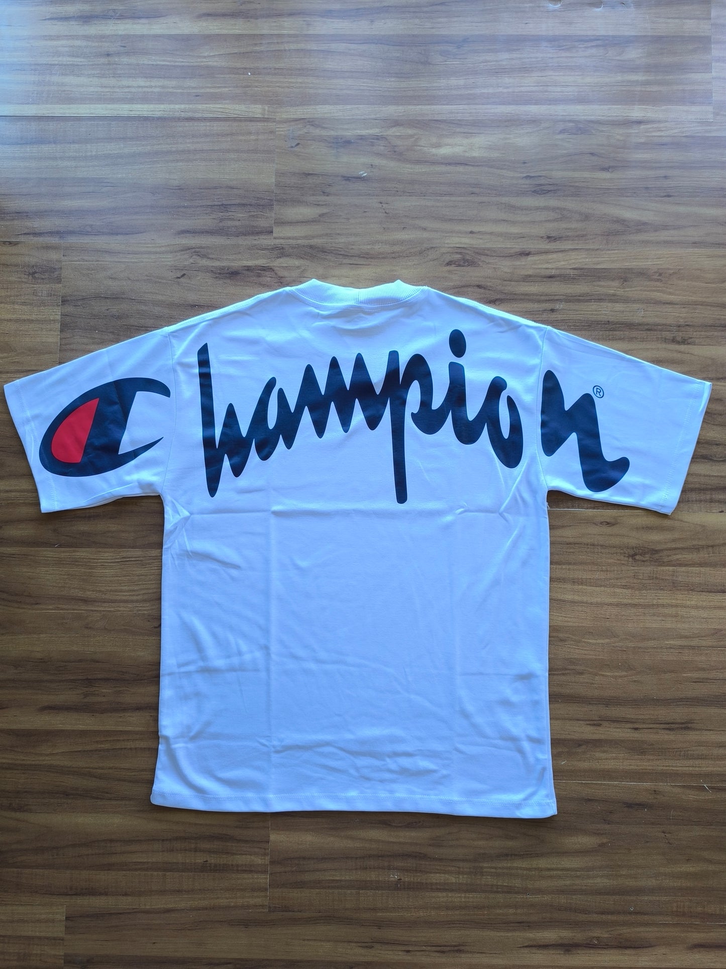 Remera Oversized CHMPN Royalty