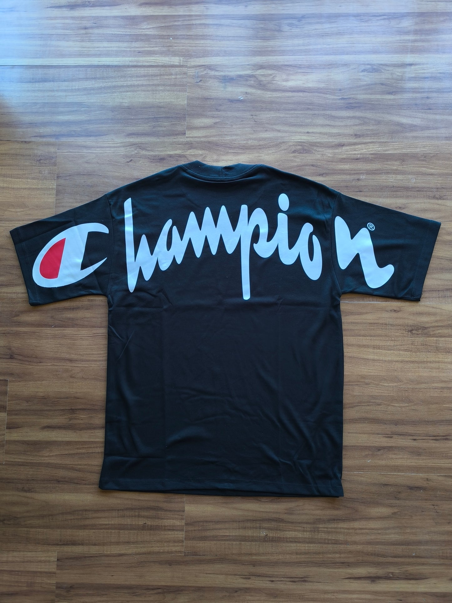 Remera Oversized CHMPN Royalty