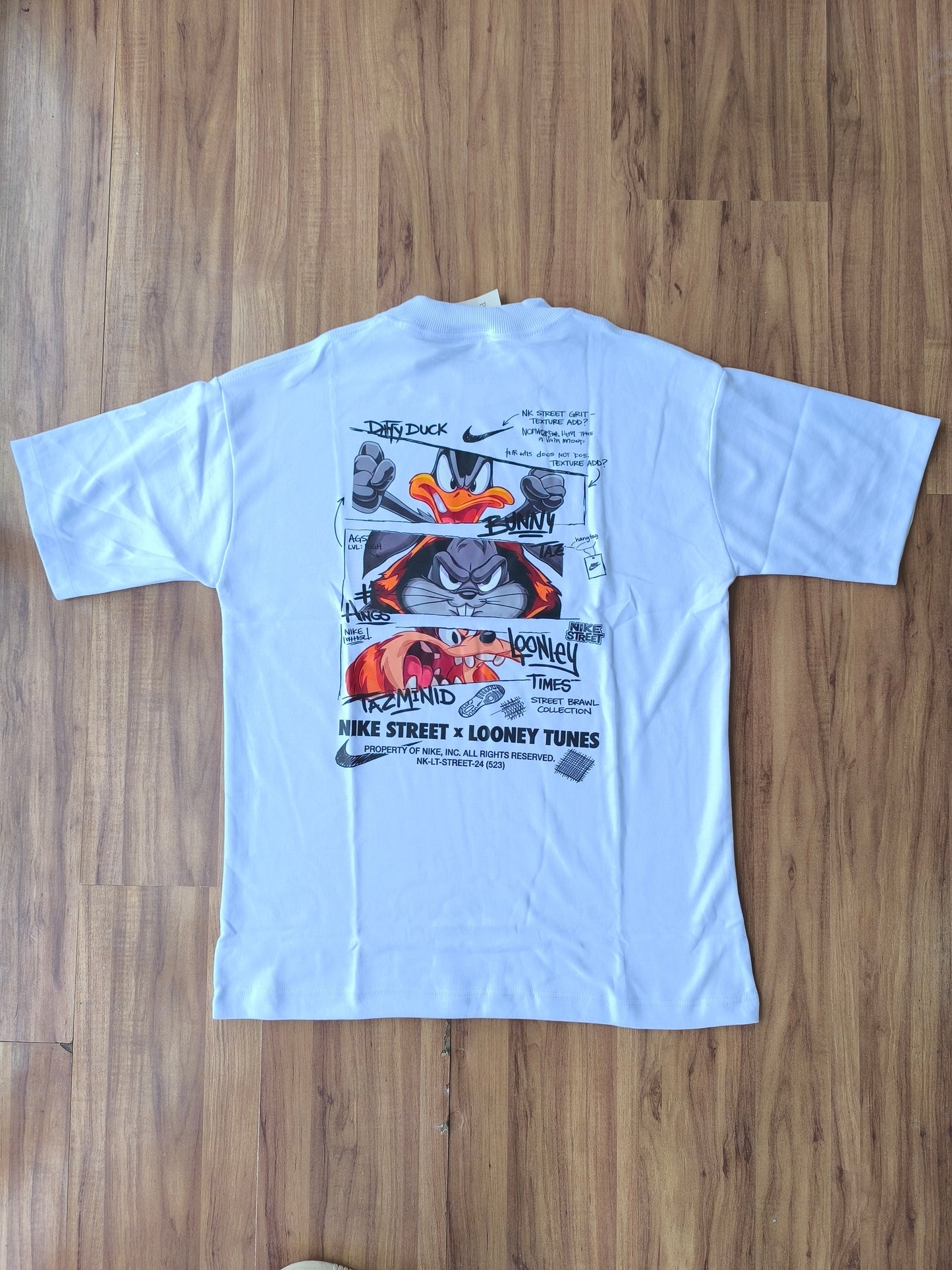 Remera Oversized NK Street Art