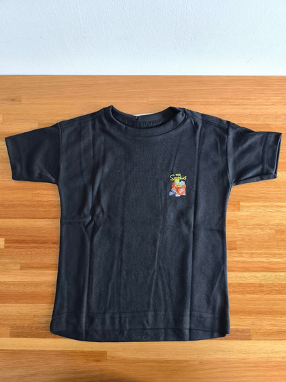 Remera Oversized NK Bart & Sneakers