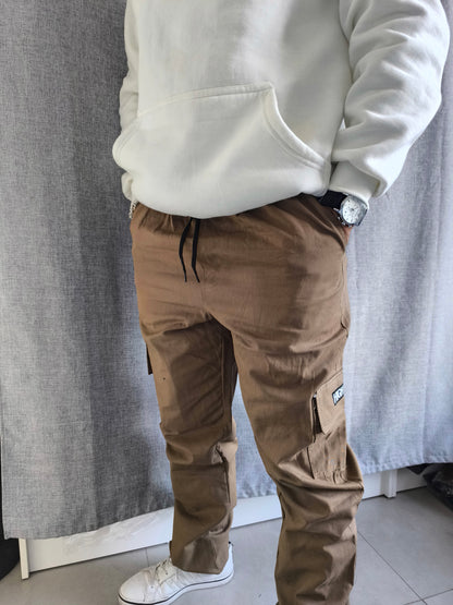 Pantalon Cargo marrón sin puños