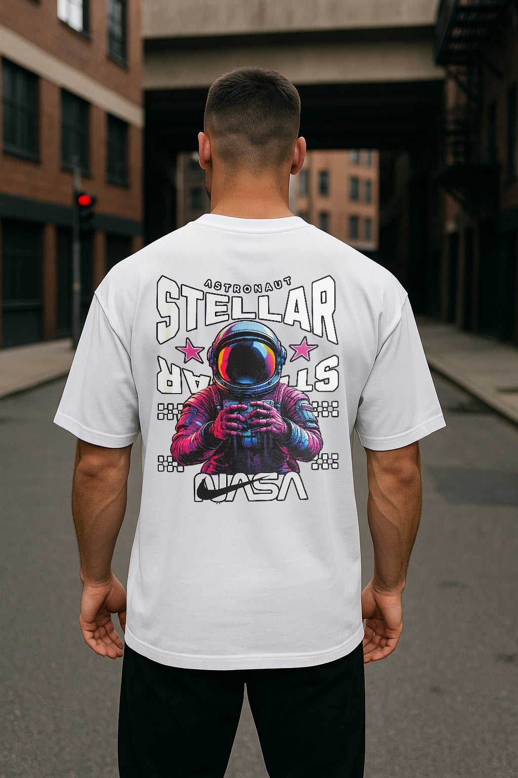 Remera Oversized NK Nasa Astronaut