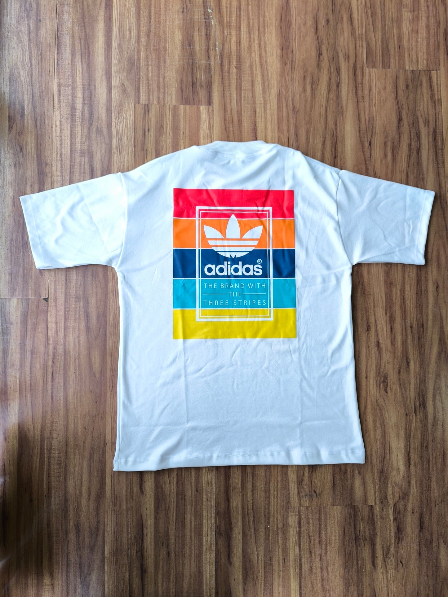 Remera Oversized ADI Raimbow
