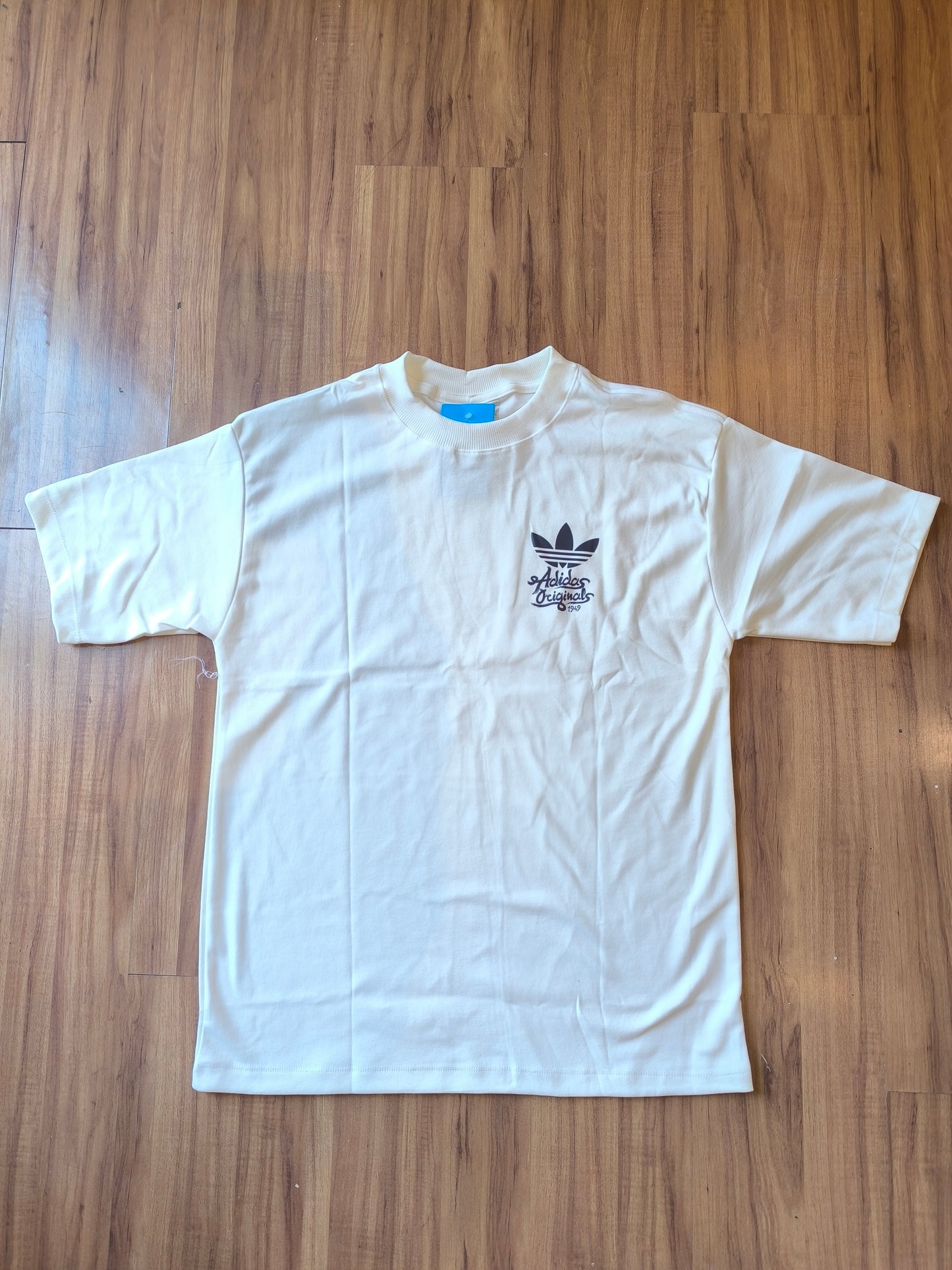 Remera Oversized ADI Originals 1949