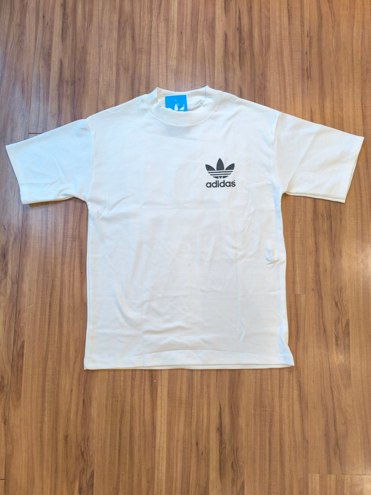 Remera Oversized ADI Iced Toons