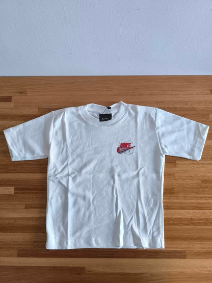 Remera Oversized NK Laces