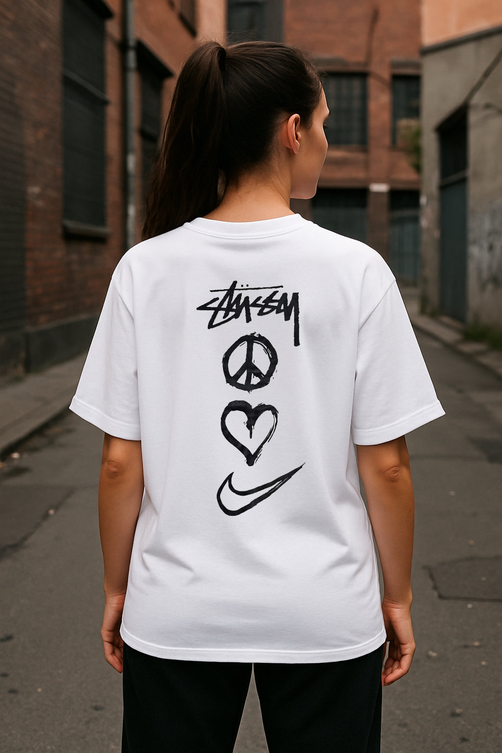 Remera Oversized NK Peace & Love