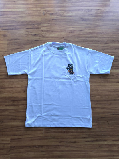 Remera Oversized NK Mystery Guy