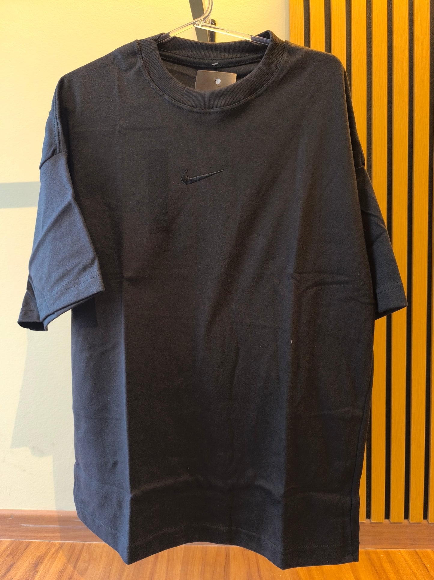 Remera Oversized NK Bordada Classic