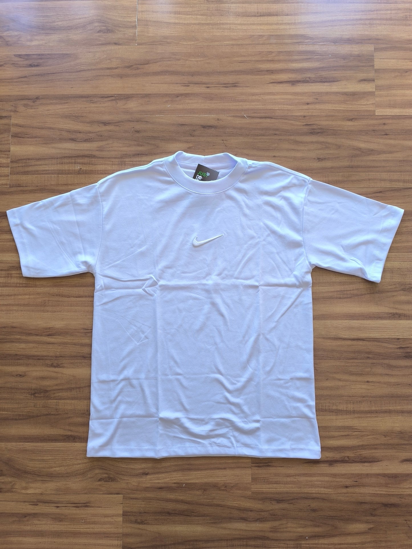 Remera Oversized Bordada NK District