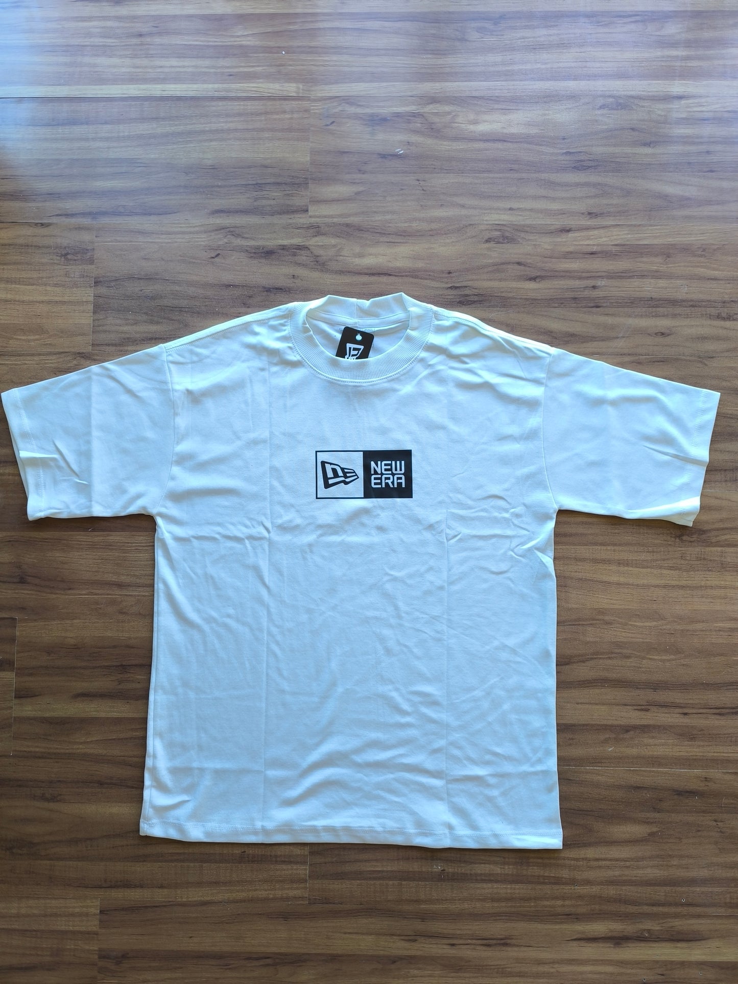 Remera Oversized NE Genesis