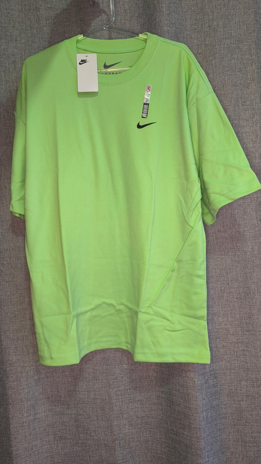 Remera Oversized "NK Worldwide"