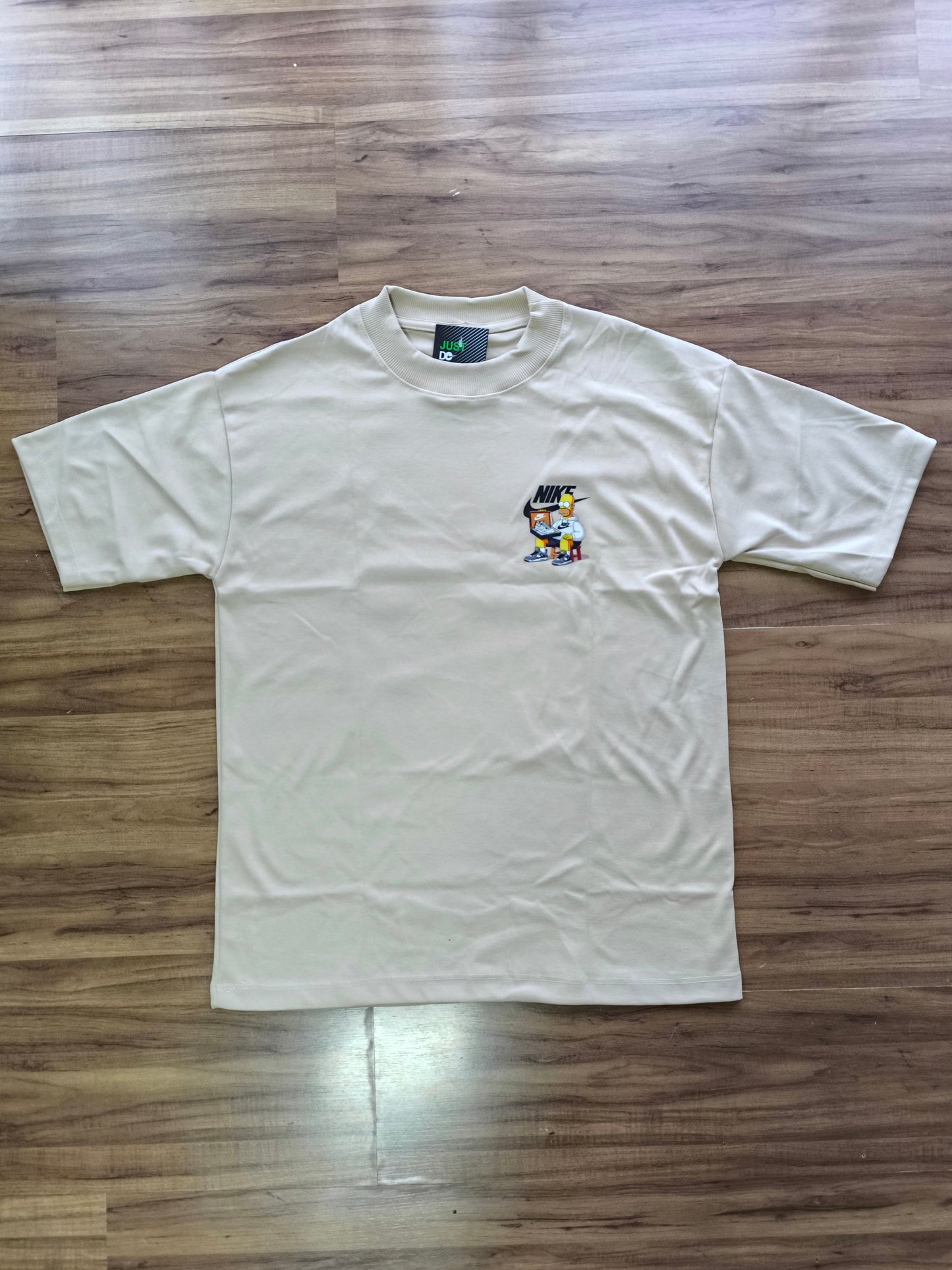 Remera Oversized NK Homer's Sneaker