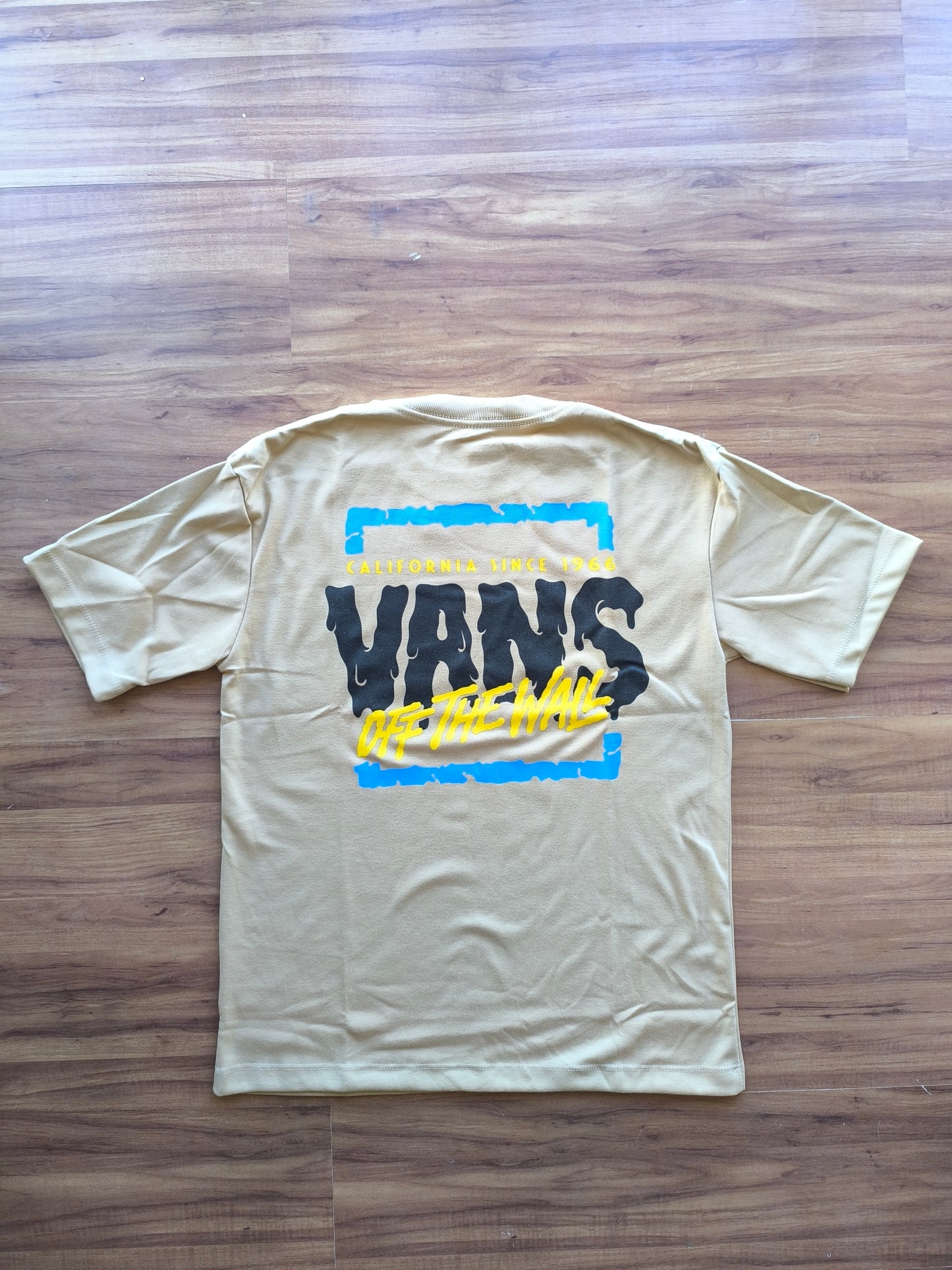 Remera Oversized VNS Golden Coast