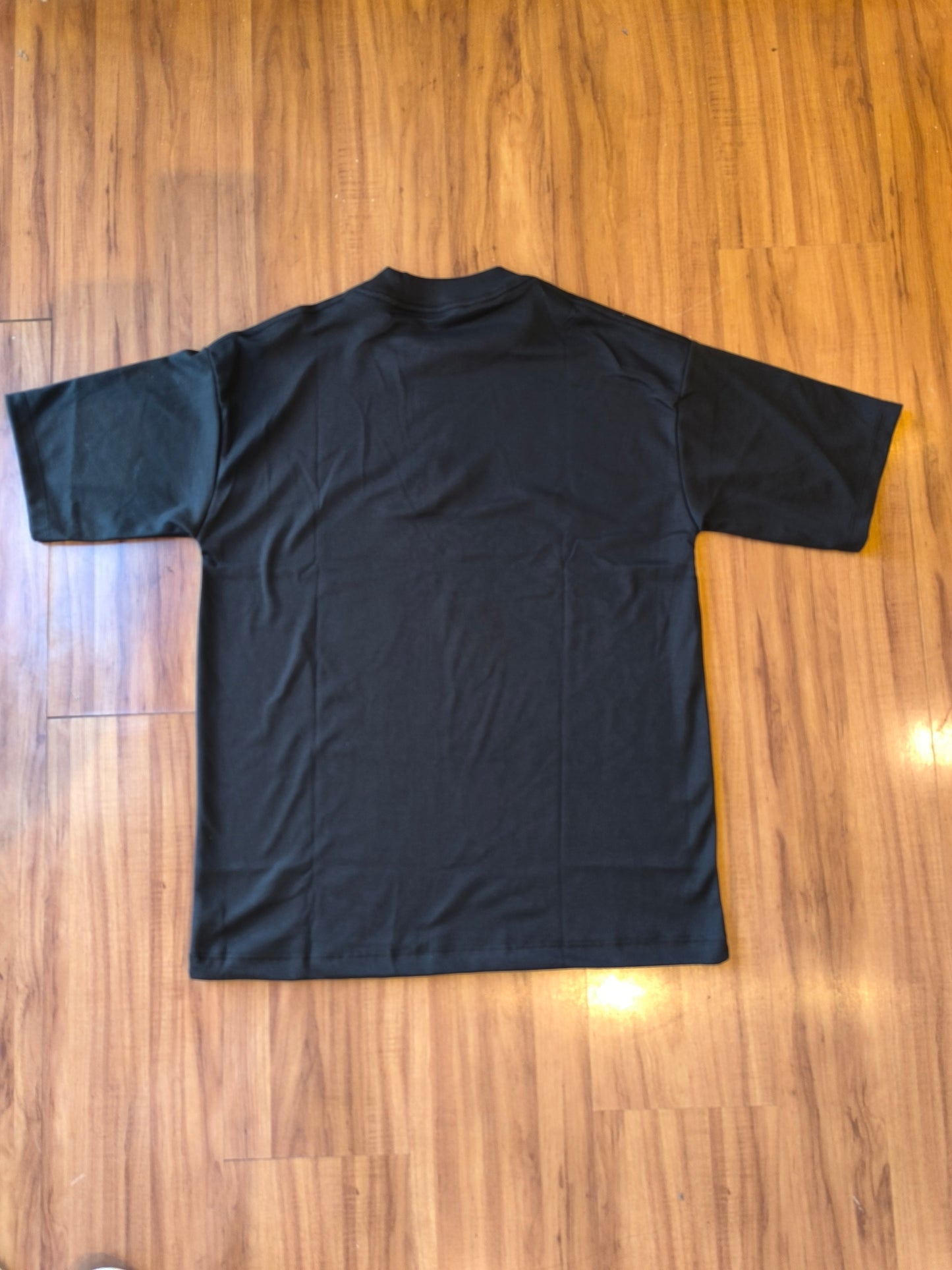 Remera Oversized ADI Basiq